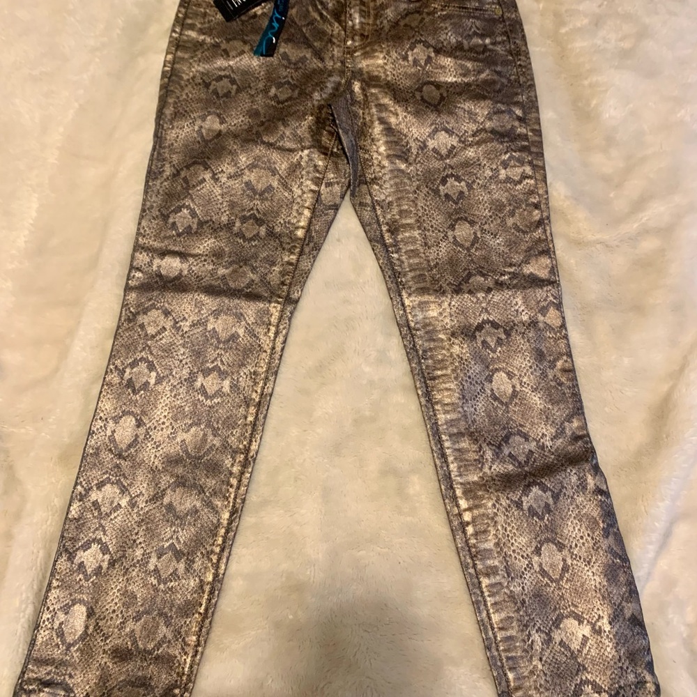 Inc. Jeans skinny leg animal print pant